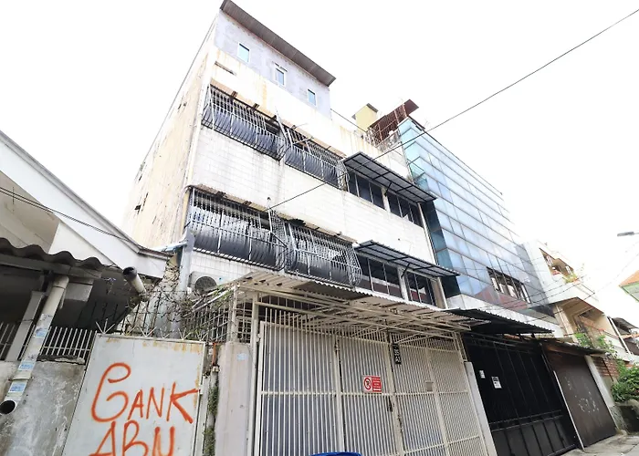 Eiffel Residence Batu Tulis 35A1 - Female Only Jakarta